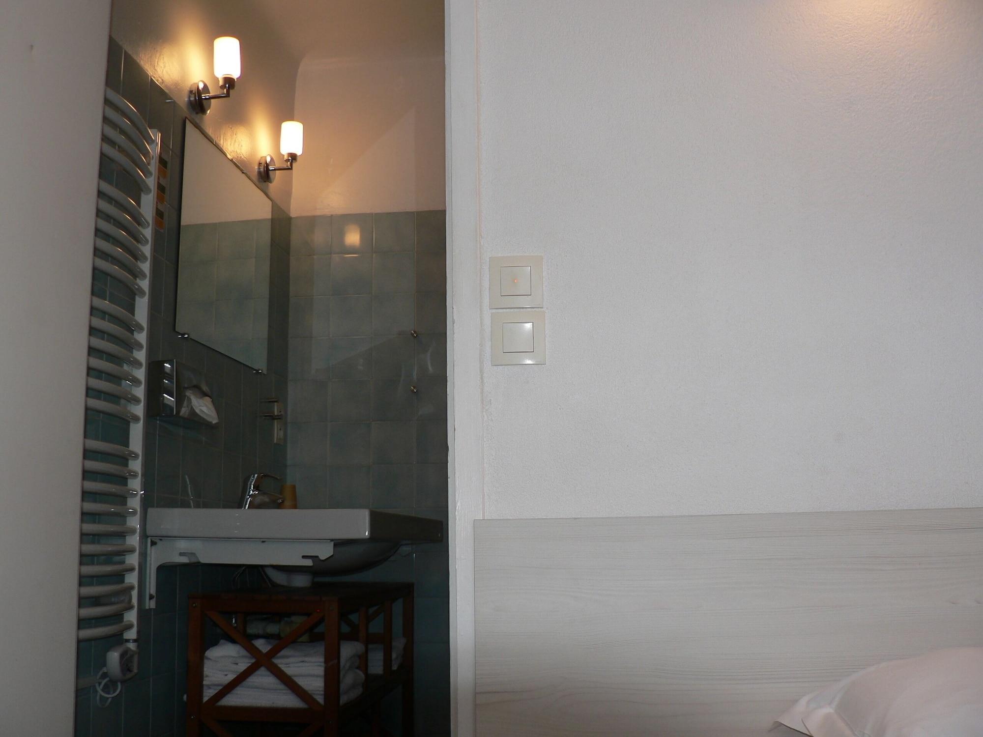 Hotel Les Alizes Biarritz Buitenkant foto