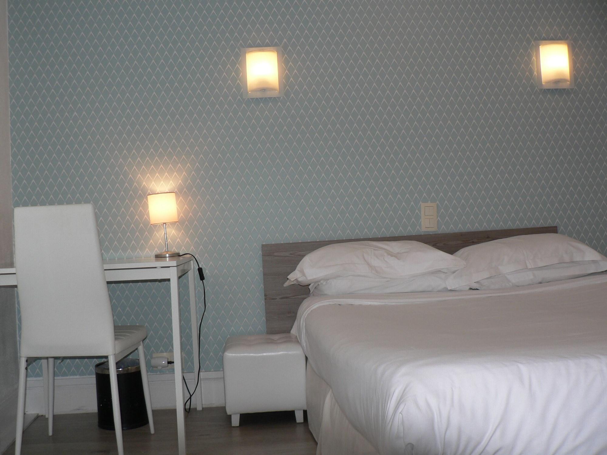Hotel Les Alizes Biarritz Buitenkant foto