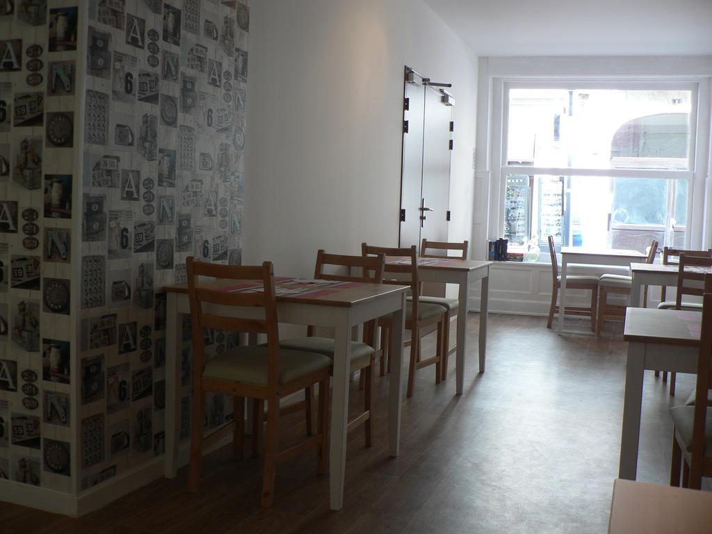 Hotel Les Alizes Biarritz Kamer foto