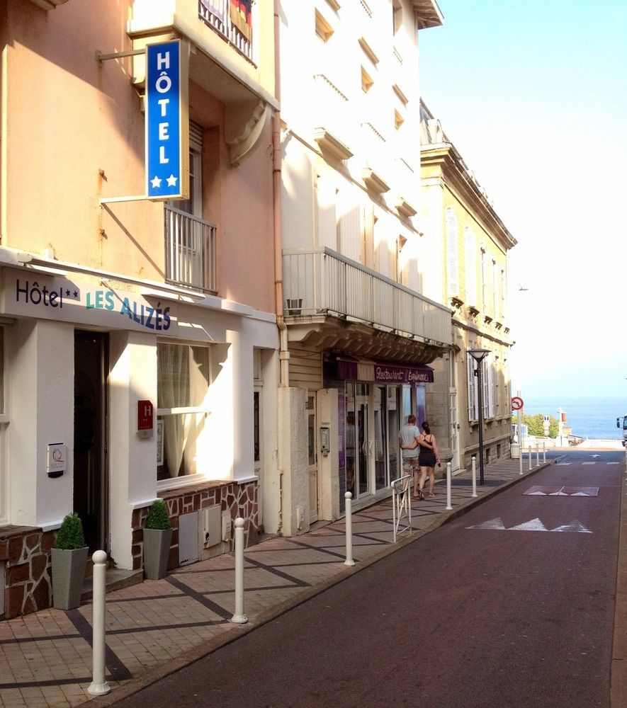 Hotel Les Alizes Biarritz Buitenkant foto