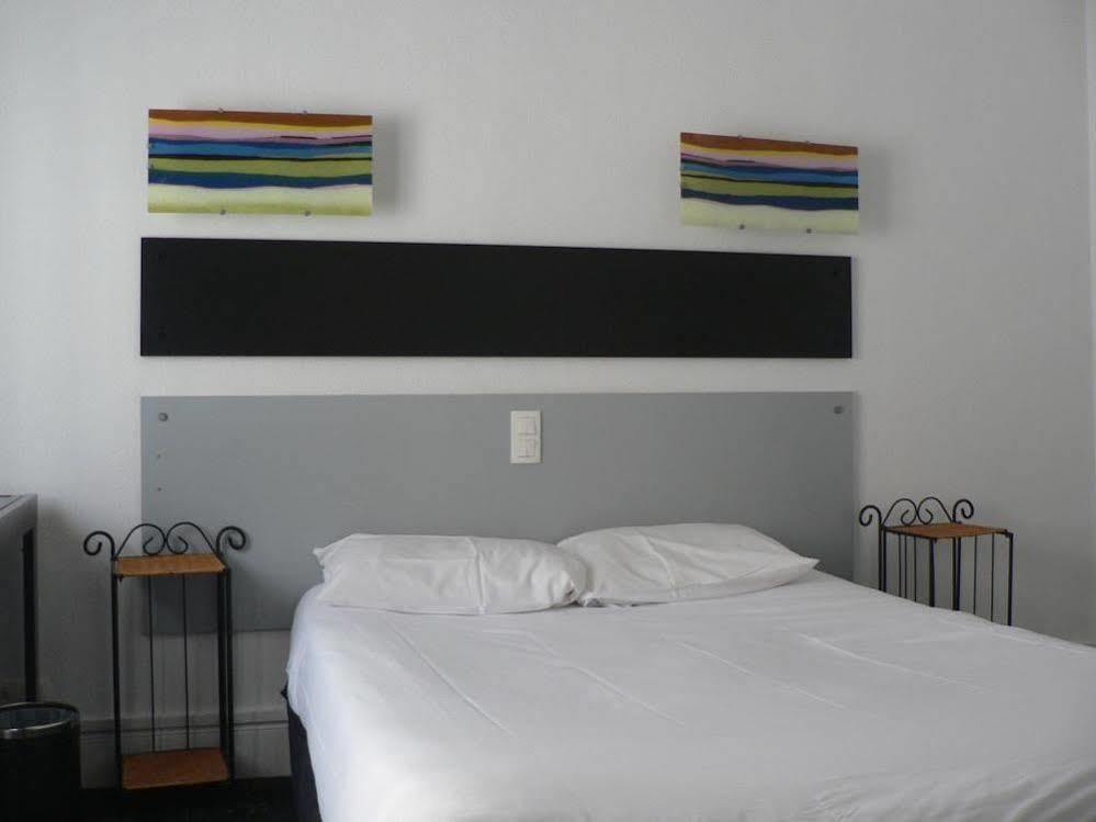 Hotel Les Alizes Biarritz Buitenkant foto
