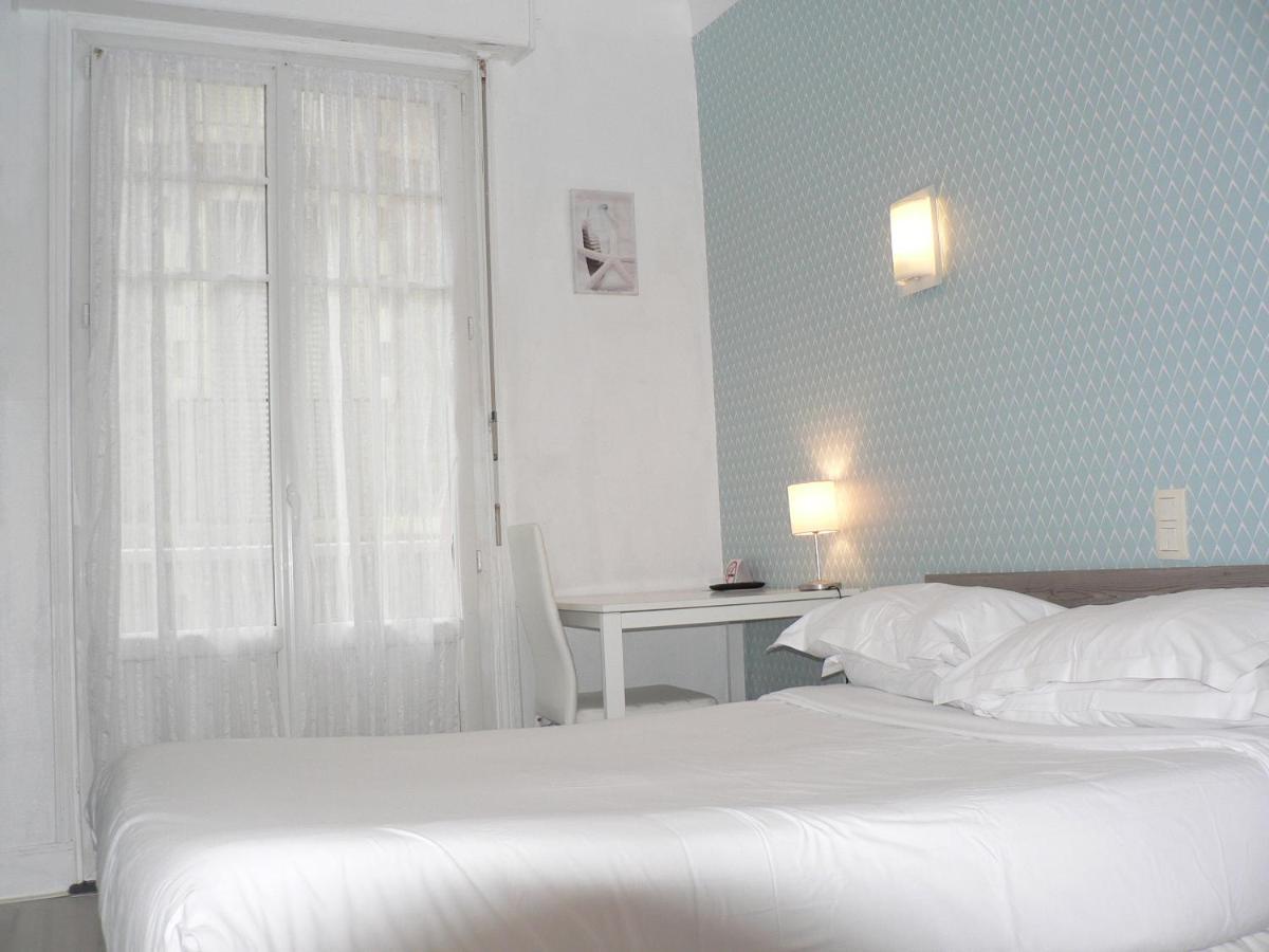 Hotel Les Alizes Biarritz Buitenkant foto